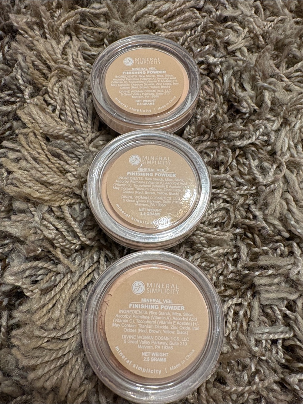 Simplicity Finishing Powder Trio - Beige/Tan Shades